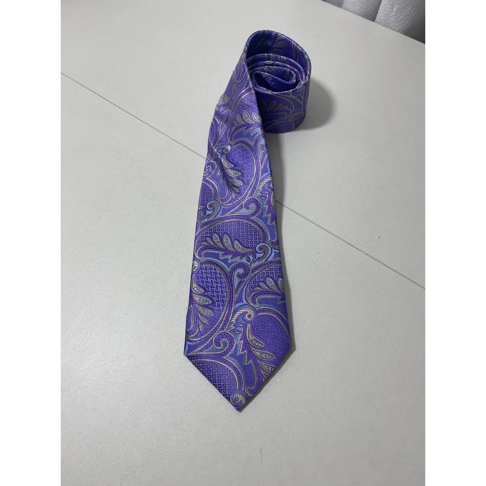 Barry Wang Men's‎ Silk Tie Purple Paisley Formal Necktie